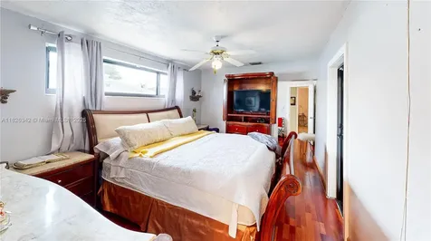 10441 SW 150th Terrace Miami FL 33176