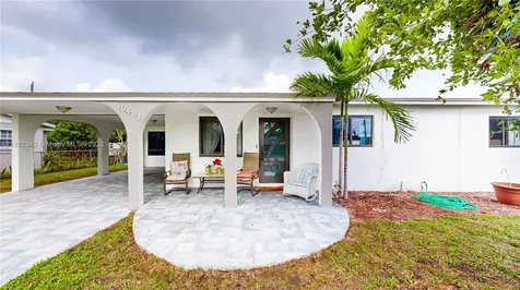 10441 SW 150th Terrace Miami FL 33176