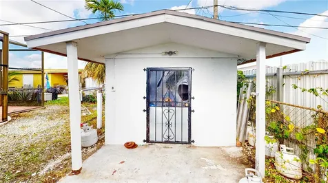 10441 SW 150th Terrace Miami FL 33176