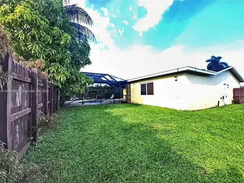 7301 SW 8th Street North Lauderdale FL 33068
