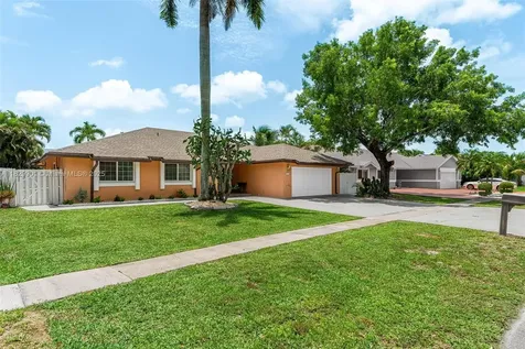 721 SW 96th Avenue Pembroke Pines FL 33025