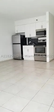 16450 NW 2nd Avenue Miami FL 33169