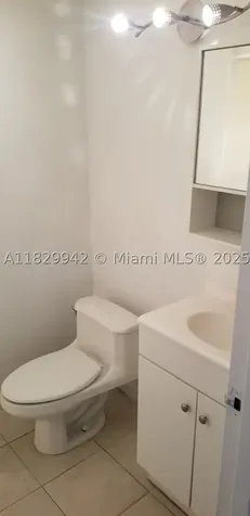 16450 NW 2nd Avenue Miami FL 33169