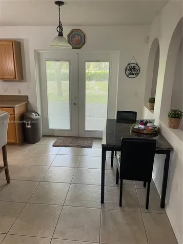 2645 SW 12th Square SW Vero Beach FL 32968