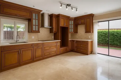 5114 SW 153rd Place N Miami FL 33185