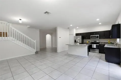4244 SW 166th Court Miami FL 33185