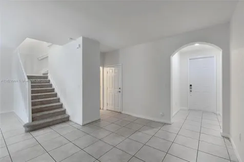 4244 SW 166th Court Miami FL 33185