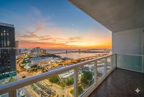 244 Biscayne Boulevard Miami FL 33132