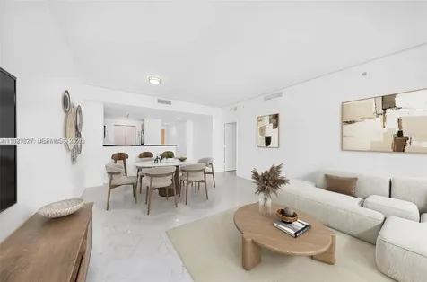 244 Biscayne Boulevard Miami FL 33132