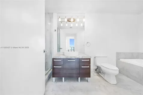 244 Biscayne Boulevard Miami FL 33132