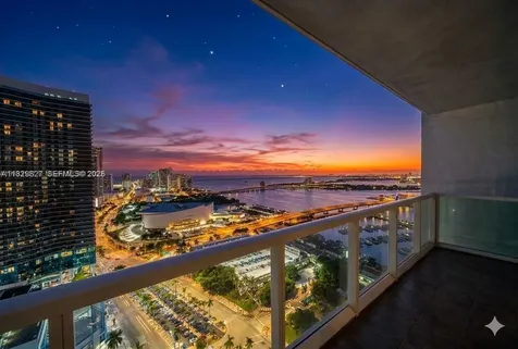 244 Biscayne Boulevard Miami FL 33132