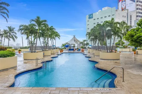 244 Biscayne Boulevard Miami FL 33132