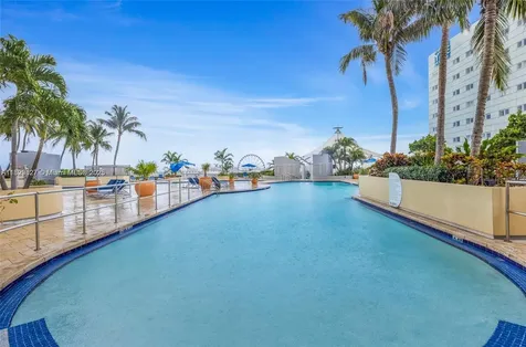244 Biscayne Boulevard Miami FL 33132