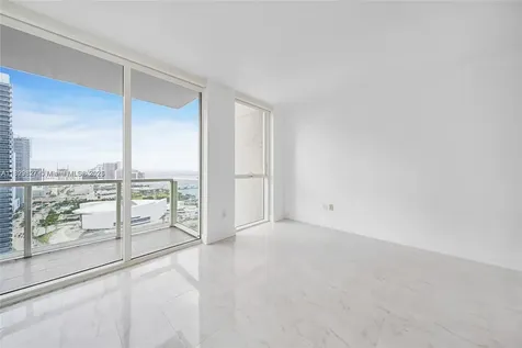 244 Biscayne Boulevard Miami FL 33132