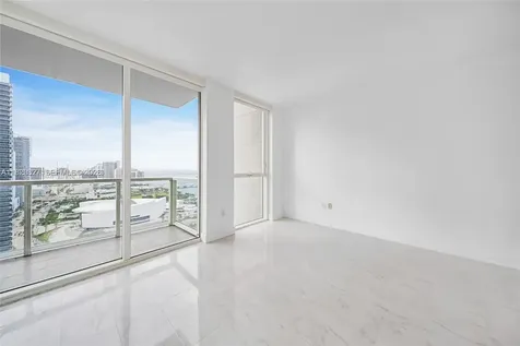 244 Biscayne Boulevard Miami FL 33132