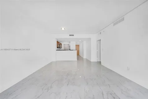 244 Biscayne Boulevard Miami FL 33132