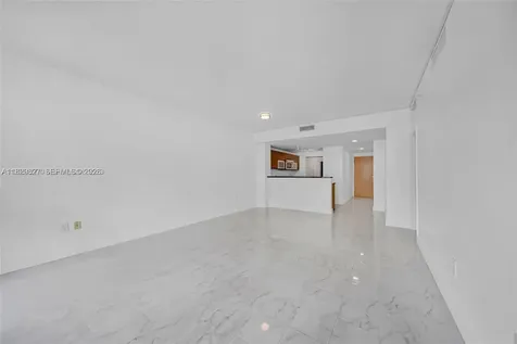 244 Biscayne Boulevard Miami FL 33132