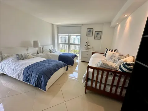 100 Bayview Drive Sunny Isles Beach FL 33160