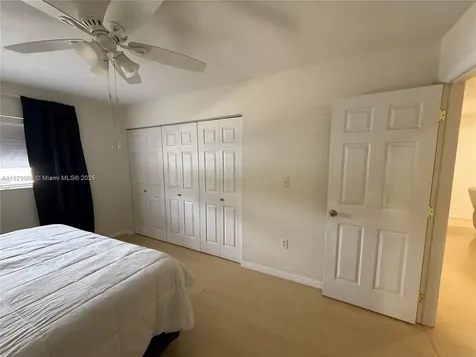5571 NW 194th Lane Miami Gardens FL 33055