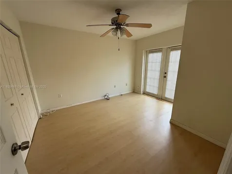 5571 NW 194th Lane Miami Gardens FL 33055