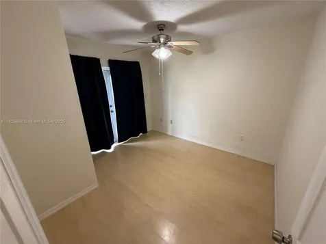 5571 NW 194th Lane Miami Gardens FL 33055