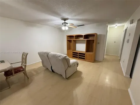 5571 NW 194th Lane Miami Gardens FL 33055