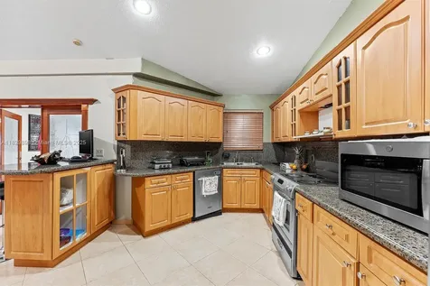 14240 SW 19th Terrace Miami FL 33175