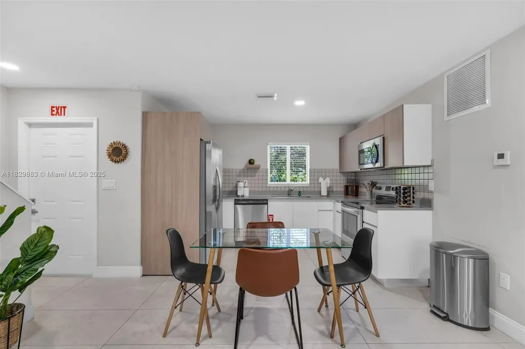 507 NW 8th Avenue #1 Fort Lauderdale FL 33311