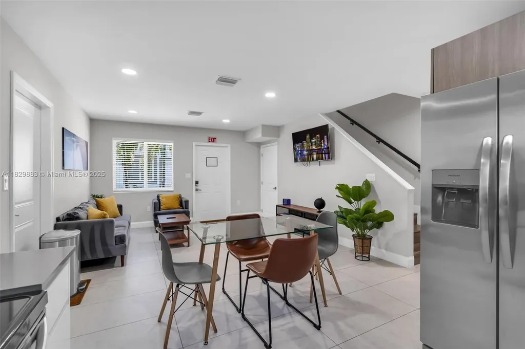 507 NW 8th Avenue #1 Fort Lauderdale FL 33311