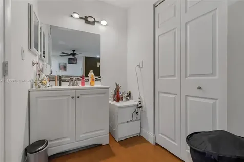 3350 NE 192nd Street Aventura FL 33180