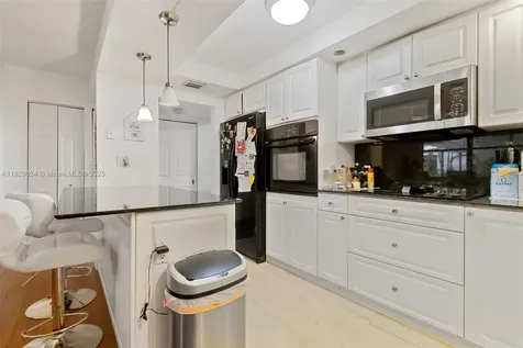 3350 NE 192nd Street Aventura FL 33180