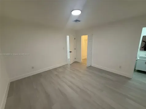 18535 NW 39th Court Miami Gardens FL 33055