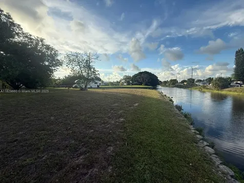 18535 NW 39th Court Miami Gardens FL 33055