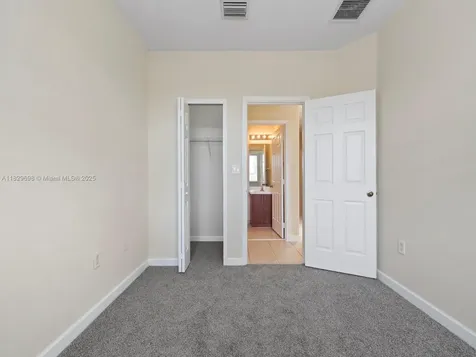 2504 SE 15th Court Homestead FL 33035