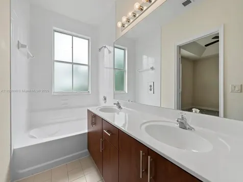 2504 SE 15th Court Homestead FL 33035