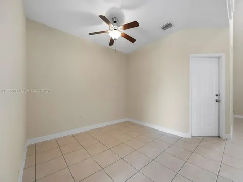 2504 SE 15th Court Homestead FL 33035