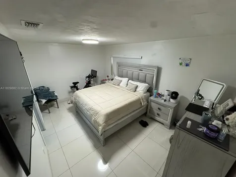 12841 SW 54th Street Miami FL 33175