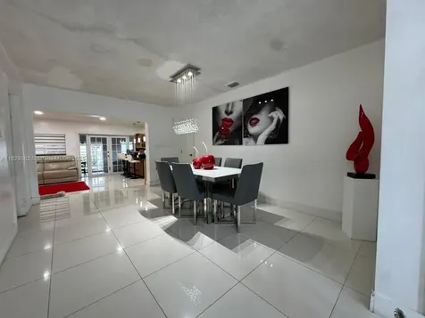 12841 SW 54th Street Miami FL 33175
