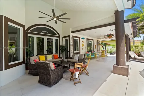 16601 SW 87th Court Palmetto Bay FL 33157
