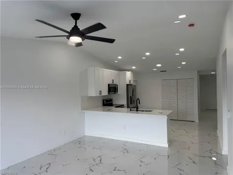 1905/1907 Gordon Avenue S Lehigh Acres FL 33973