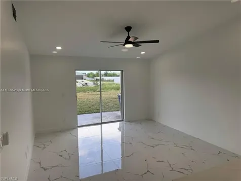 1905/1907 Gordon Avenue S Lehigh Acres FL 33973