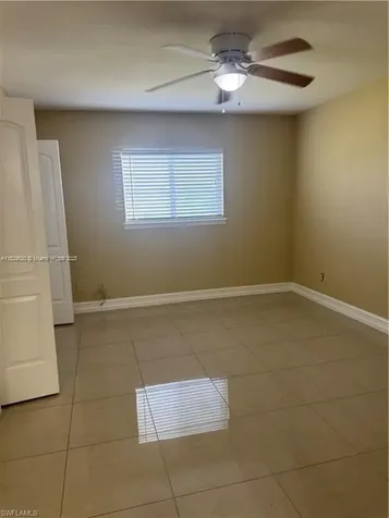 1905/1907 Gordon Avenue S Lehigh Acres FL 33973