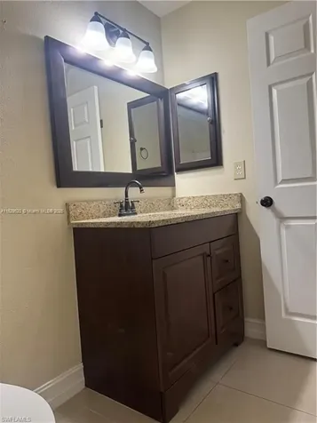 1905/1907 Gordon Avenue S Lehigh Acres FL 33973