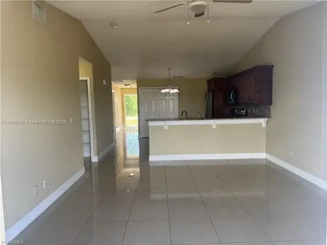 1905/1907 Gordon Avenue S Lehigh Acres FL 33973