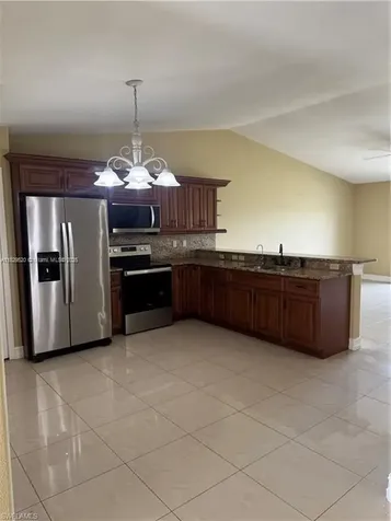 1905/1907 Gordon Avenue S Lehigh Acres FL 33973