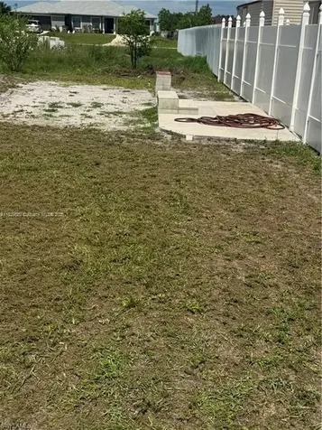1905/1907 Gordon Avenue S Lehigh Acres FL 33973