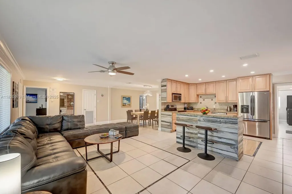 1228 Johnson Street Hollywood FL 33019