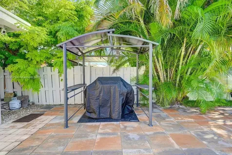 1228 Johnson Street Hollywood FL 33019