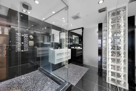 251 Crandon Boulevard Key Biscayne FL 33149
