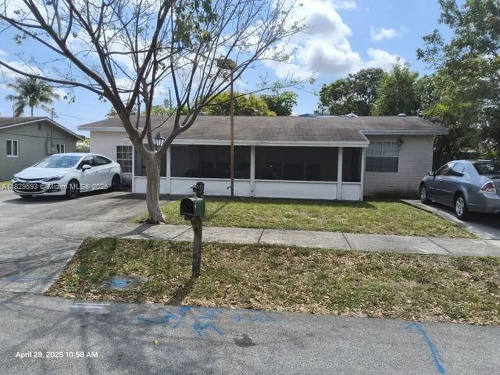 1484 SW 47th Terrace Fort Lauderdale FL 33317